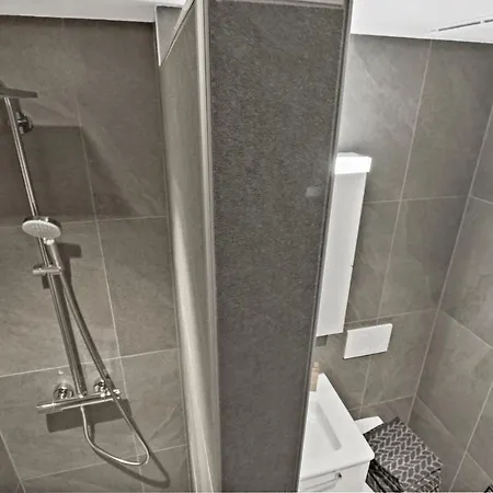 Διαμέρισμα Renove Et Chaleureux En Plein Centre *
