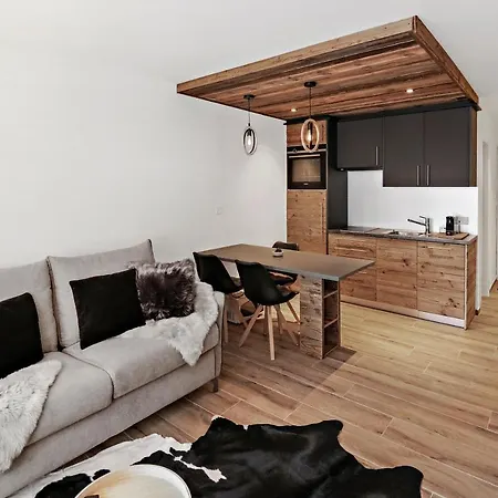 Renove Et Chaleureux En Plein Centre * 크란스몬타나